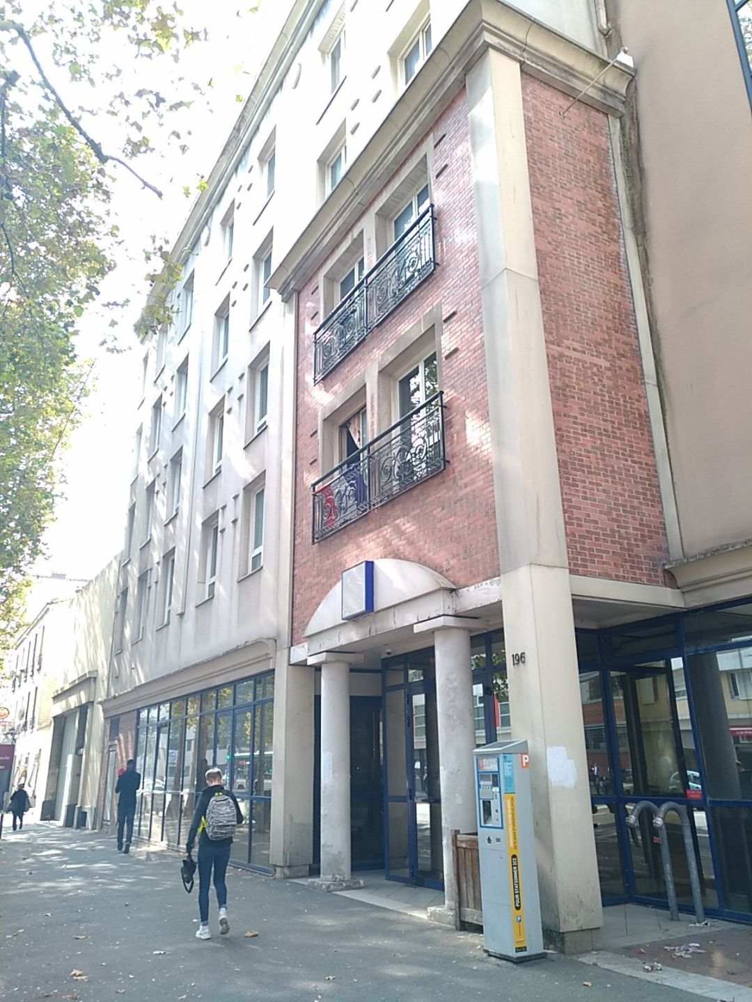 St-Denis - 23m² - 1p.
